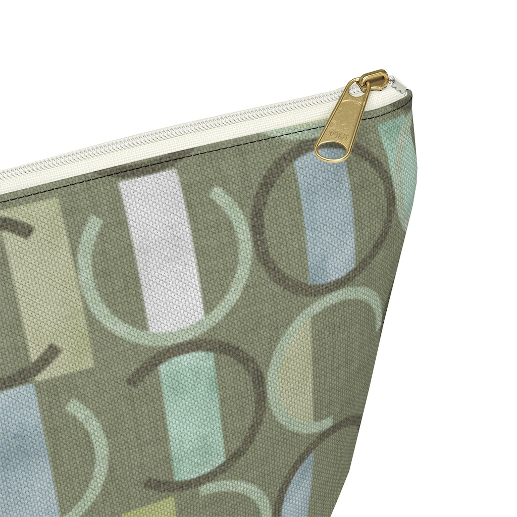 Journey Code Accessory Pouch w T-bottom in Green