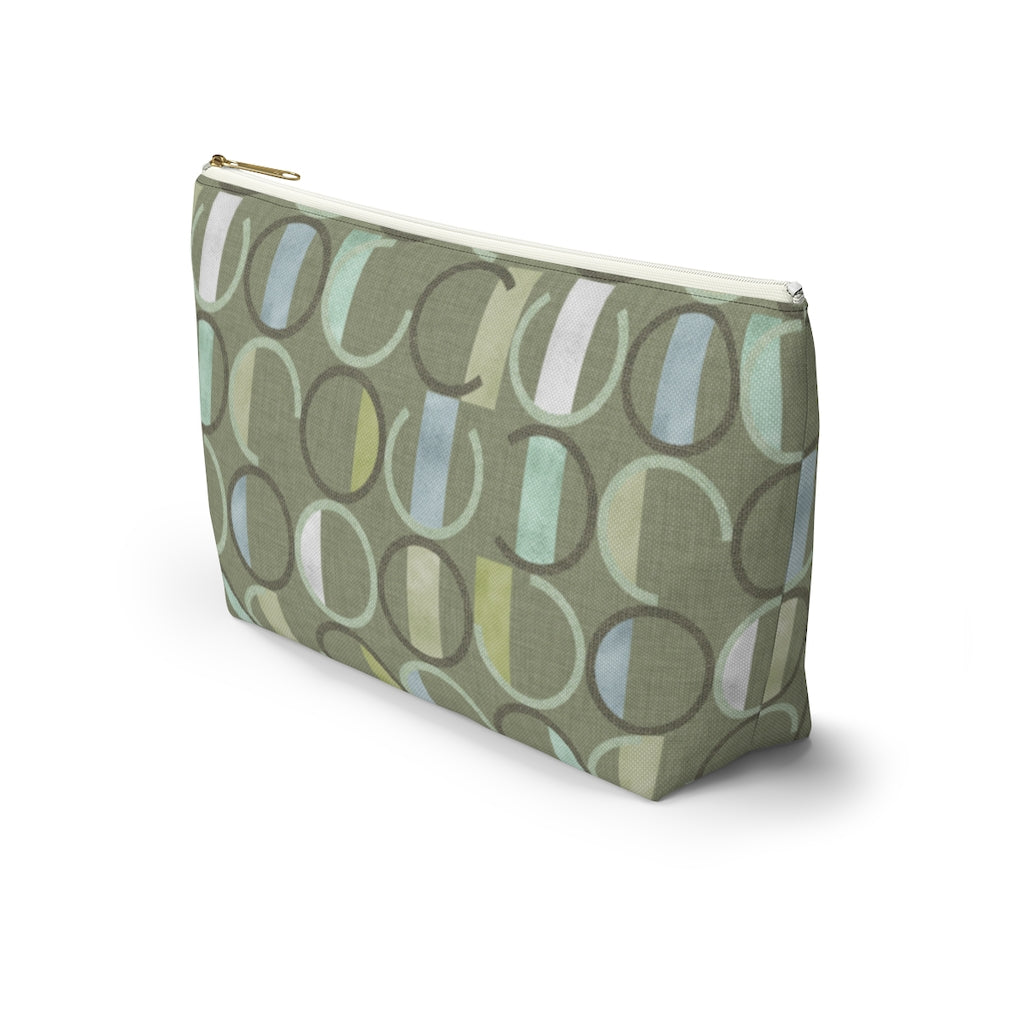 Journey Code Accessory Pouch w T-bottom in Green