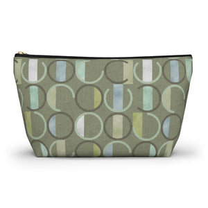 Journey Code Accessory Pouch w T-bottom in Green