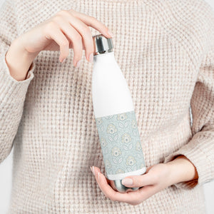 Pinpoint Floral 20oz Insulated Bottle in Light Blue