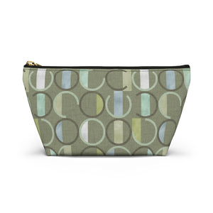 Journey Code Accessory Pouch w T-bottom in Green