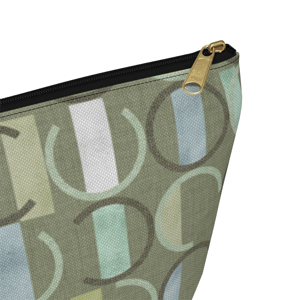 Journey Code Accessory Pouch w T-bottom in Green