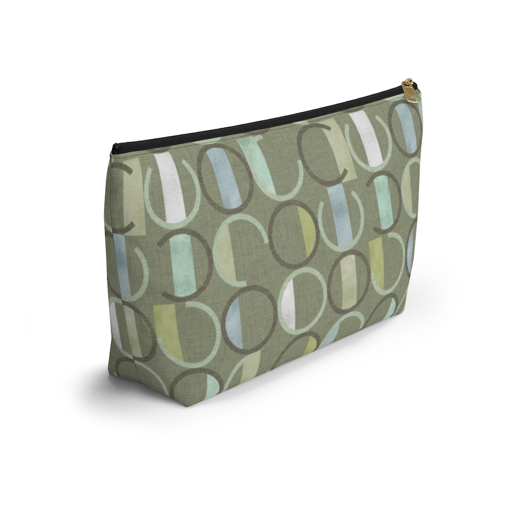 Journey Code Accessory Pouch w T-bottom in Green