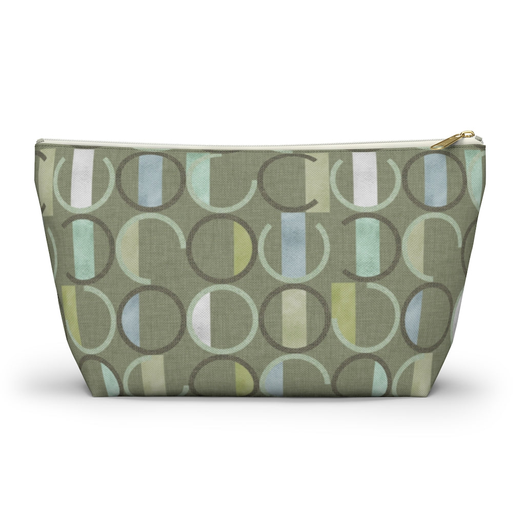 Journey Code Accessory Pouch w T-bottom in Green