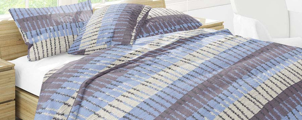 How to Decide between a Duvet, Quilt, or Comforter for Your Bedroom