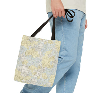 Alchillea Millefolium  Tote Bag in Yellow