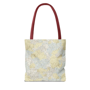 Alchillea Millefolium  Tote Bag in Yellow