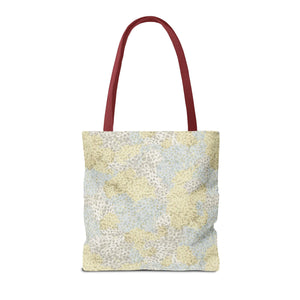 Alchillea Millefolium  Tote Bag in Yellow