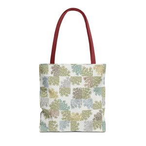 Daucus Corata Tote Bag in Green