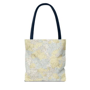 Alchillea Millefolium  Tote Bag in Yellow