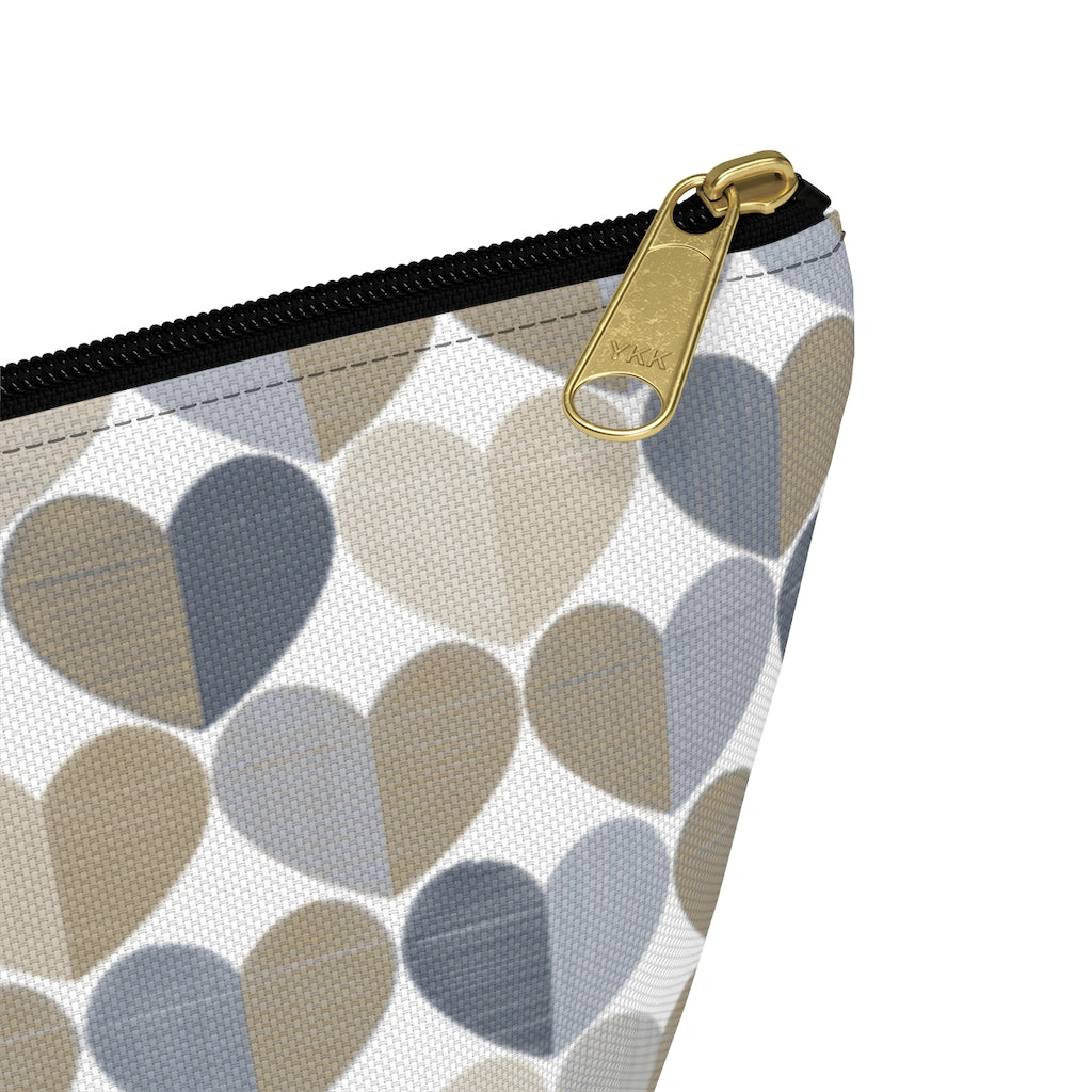 Love Accessory Pouch w T-bottom in Gray