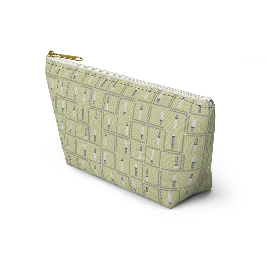 Pencil to Paper Accessory Pouch w T-bottom in Green