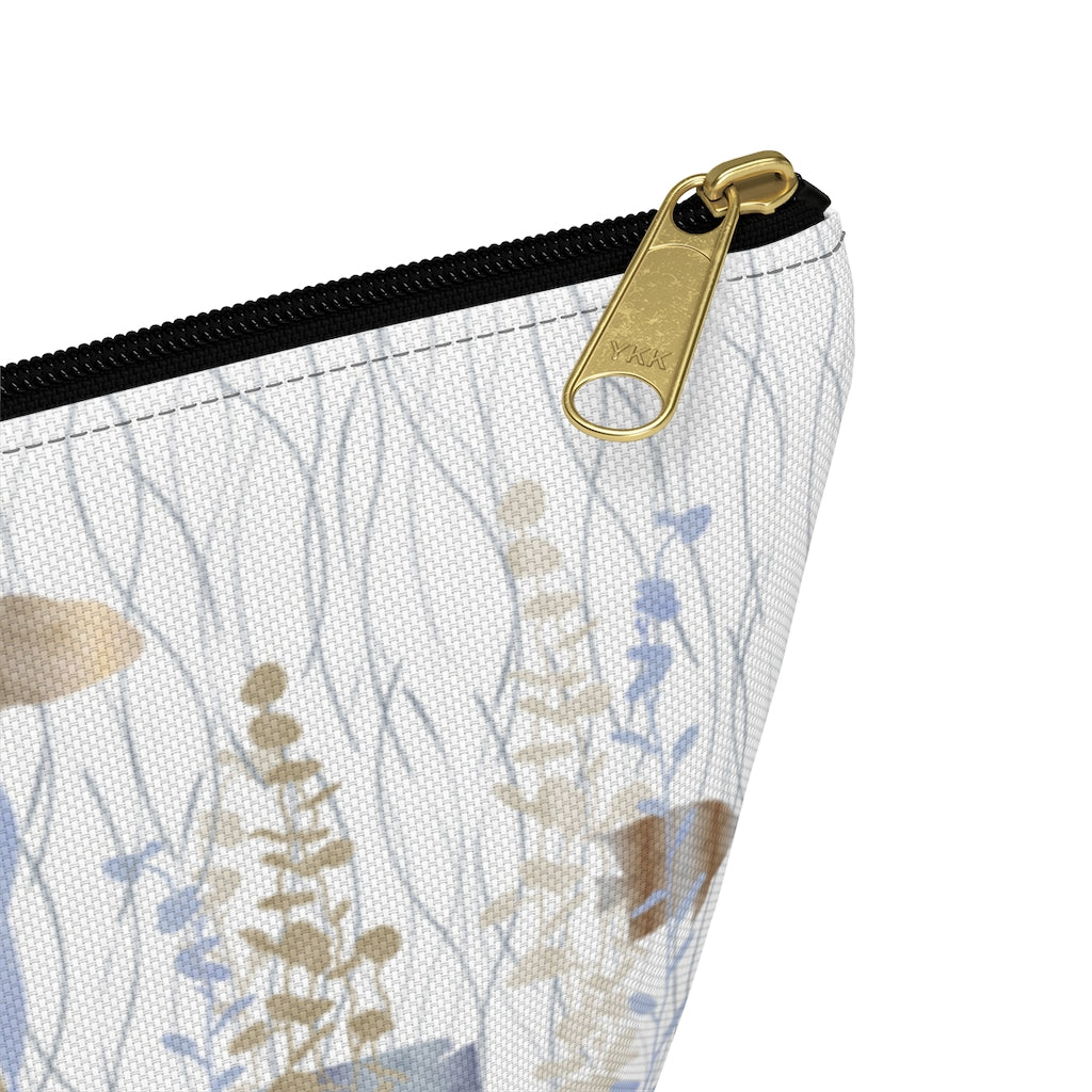 Aquarium Accessory Pouch w T-bottom in Brown