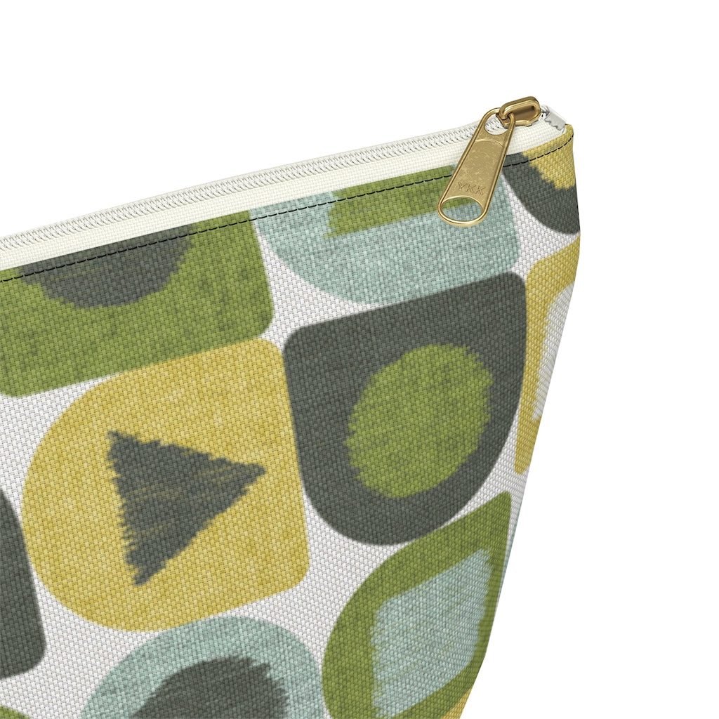 Shape Up Accessory Pouch w T-bottom in Green