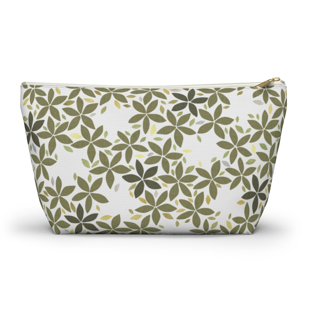 Snowbell Accessory Pouch w T-bottom in Green