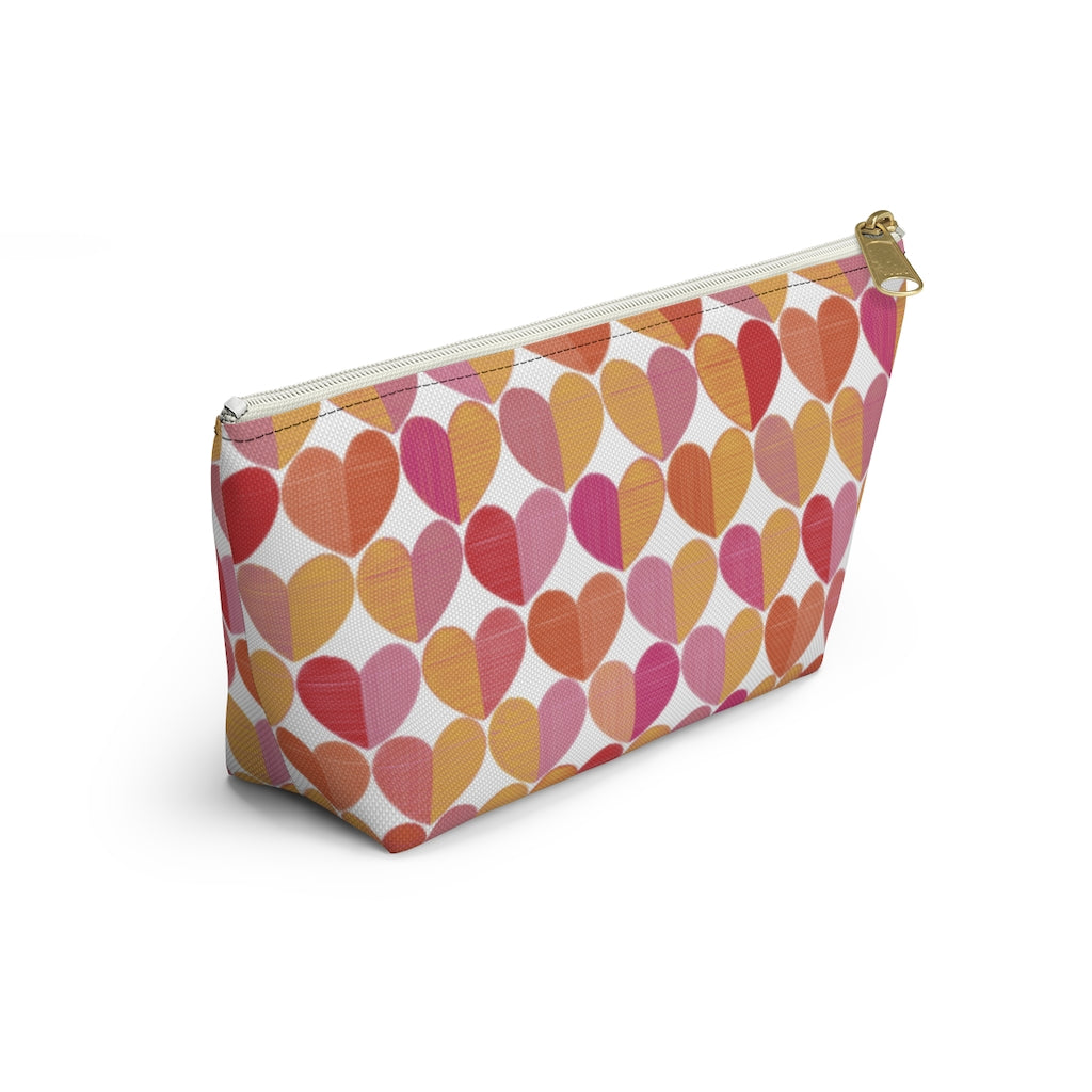 Love Accessory Pouch w T-bottom in Red