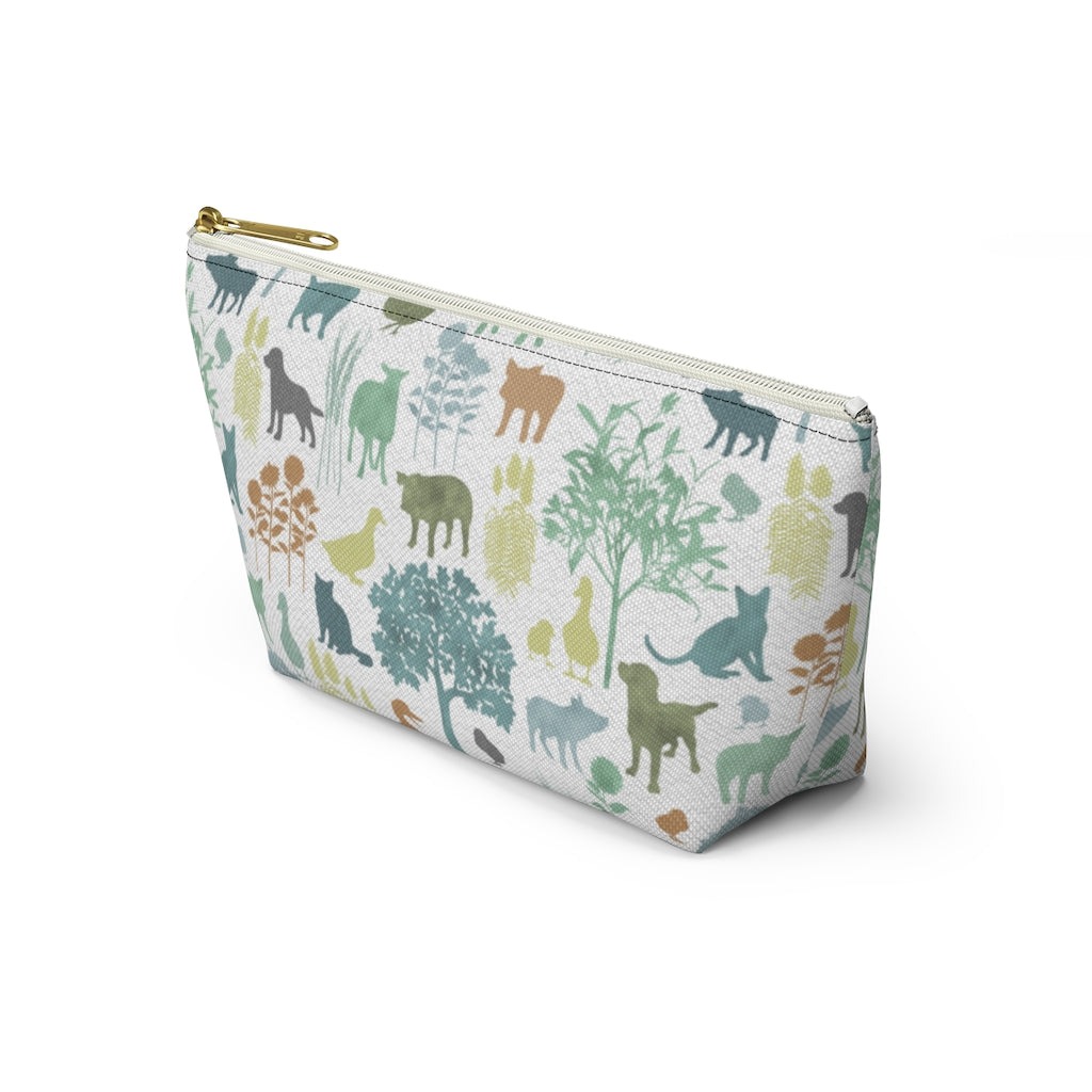On the Farm Accessory Pouch w T-bottom in Aqua