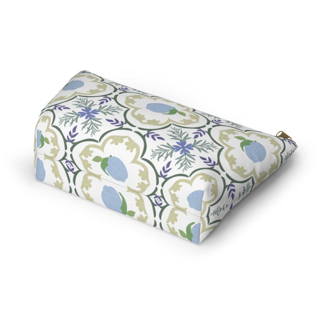 Freshly Squeezed Accessory Pouch w T-bottom in Green