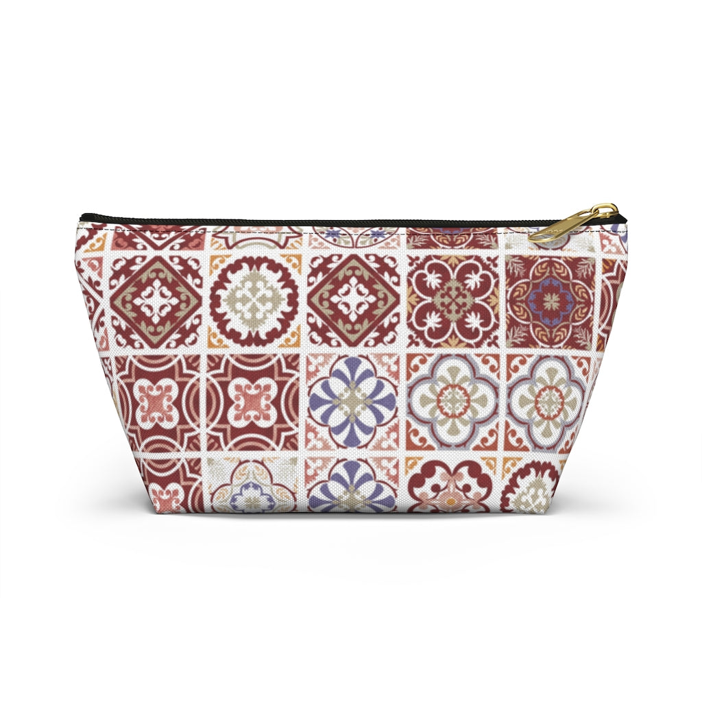 Seville Square Accessory Pouch w T-bottom in Red