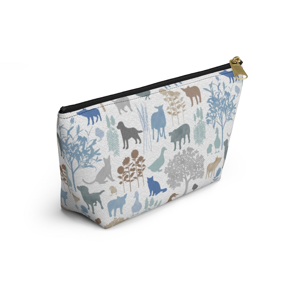 On the Farm Accessory Pouch w T-bottom in Blue