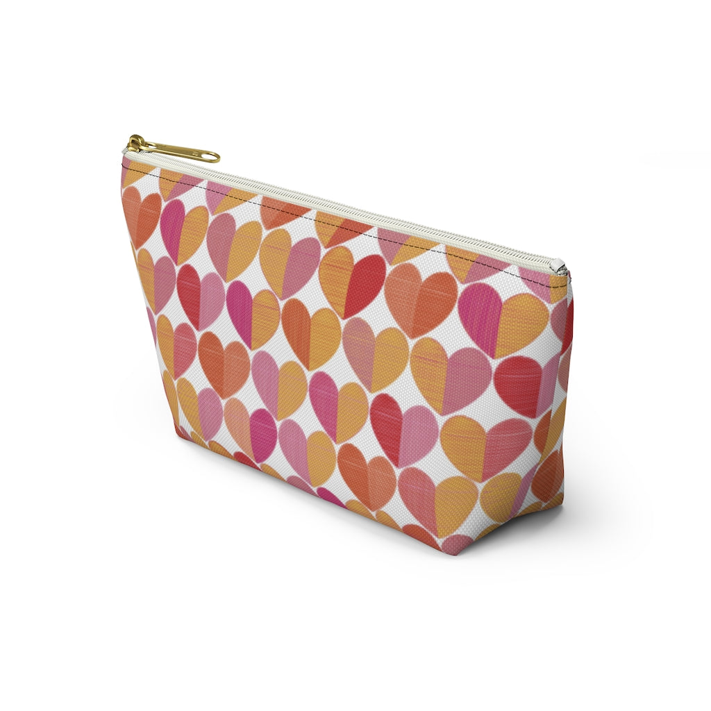 Love Accessory Pouch w T-bottom in Red