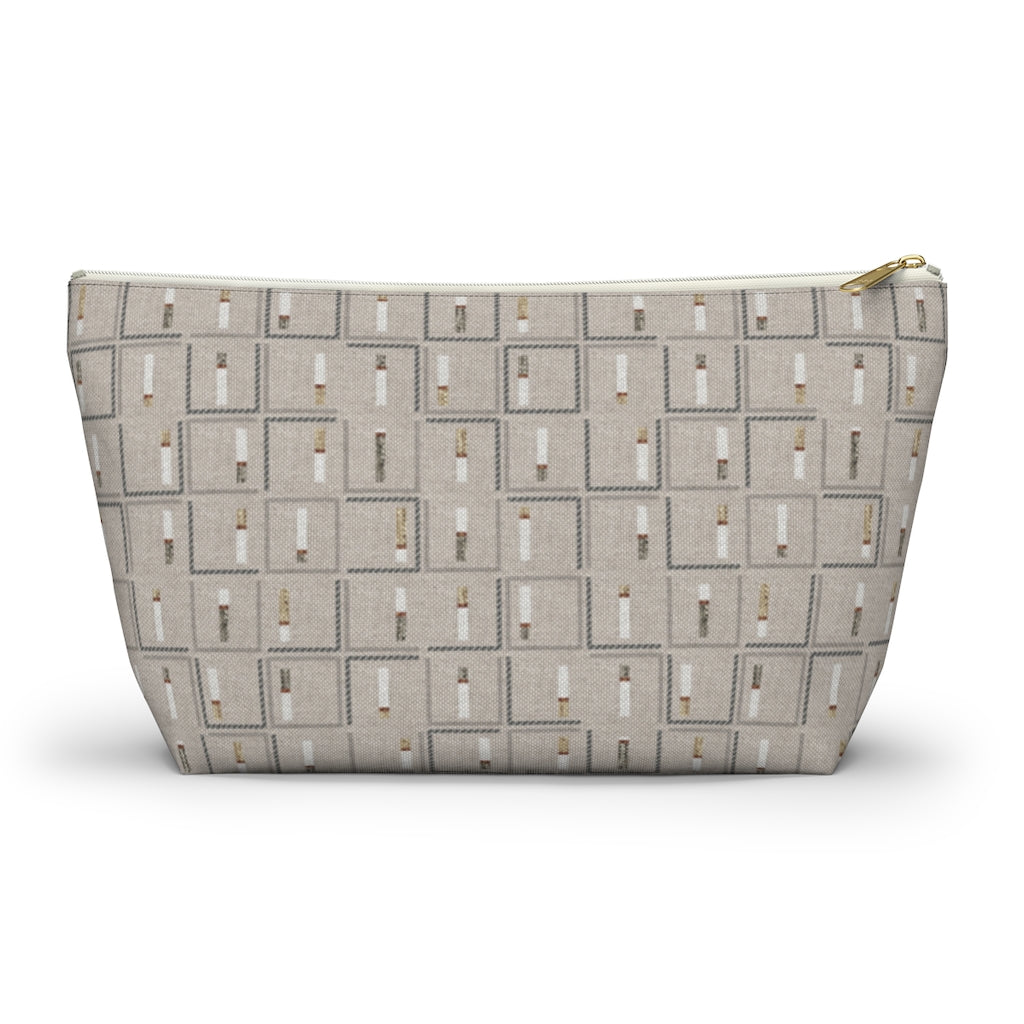 Pencil to Paper Accessory Pouch w T-bottom in Taupe