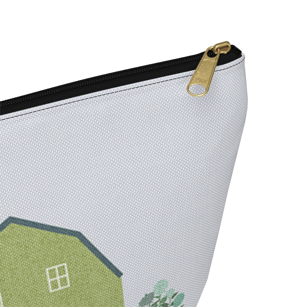 Barnyard Fun Accessory Pouch w T-bottom in Green