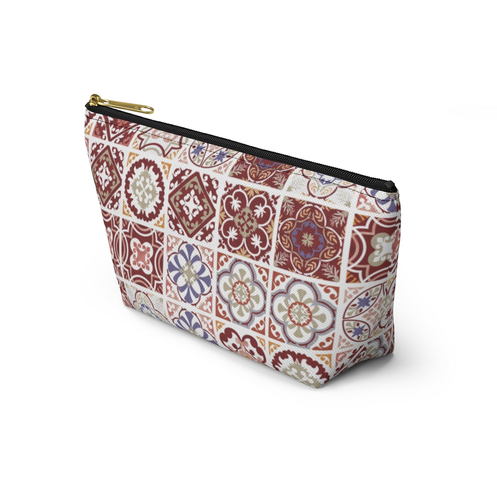 Seville Square Accessory Pouch w T-bottom in Red