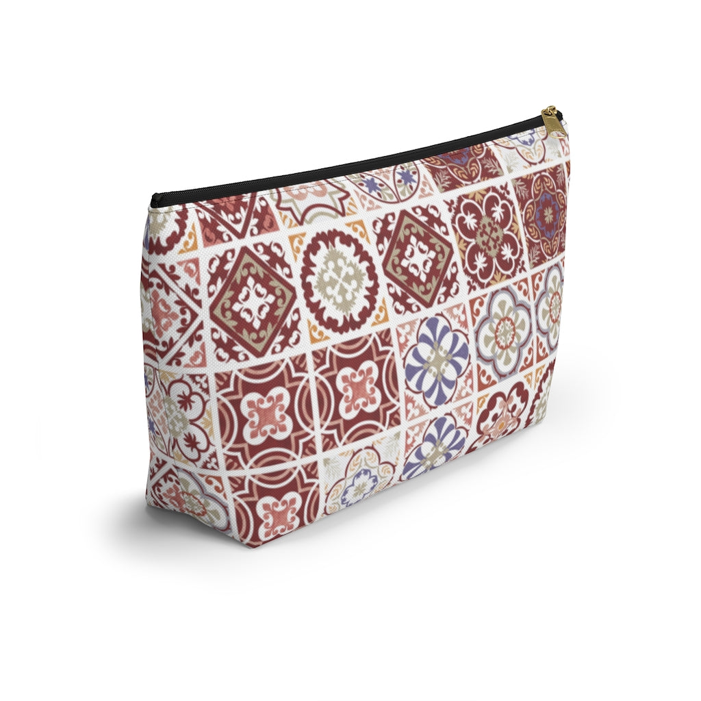 Seville Square Accessory Pouch w T-bottom in Red