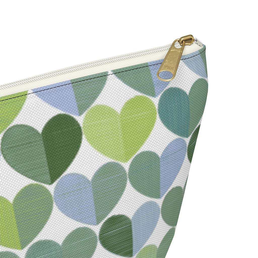 Love Accessory Pouch w T-bottom in Green