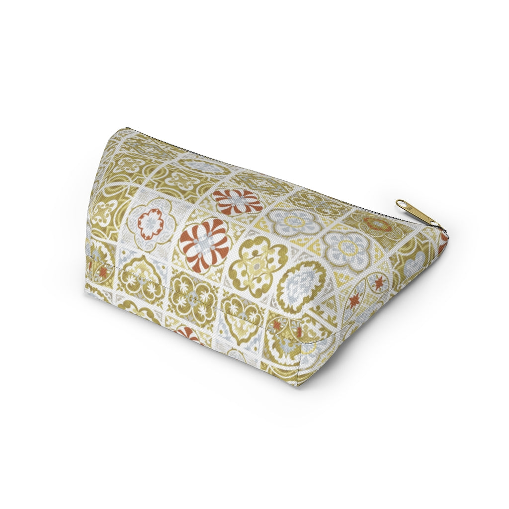 Seville Square Accessory Pouch w T-bottom in Gold