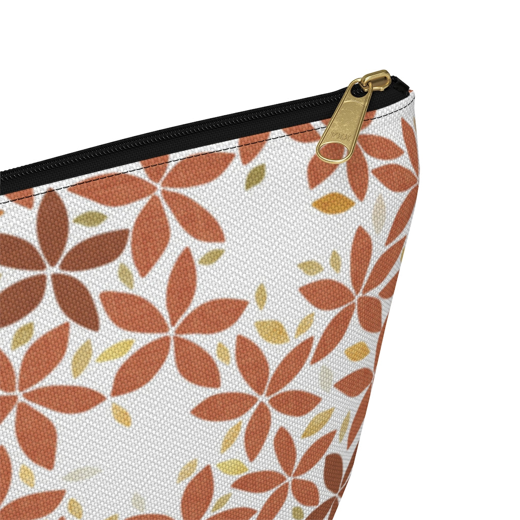 Snowbell Accessory Pouch w T-bottom in Coral
