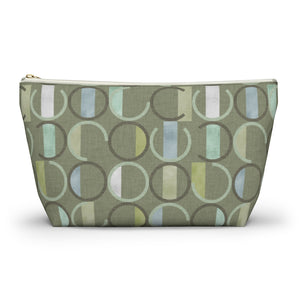 Journey Code Accessory Pouch w T-bottom in Green