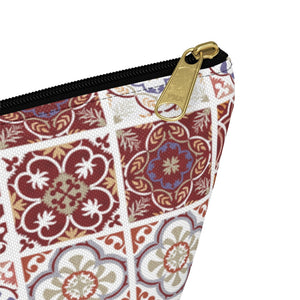 Seville Square Accessory Pouch w T-bottom in Red