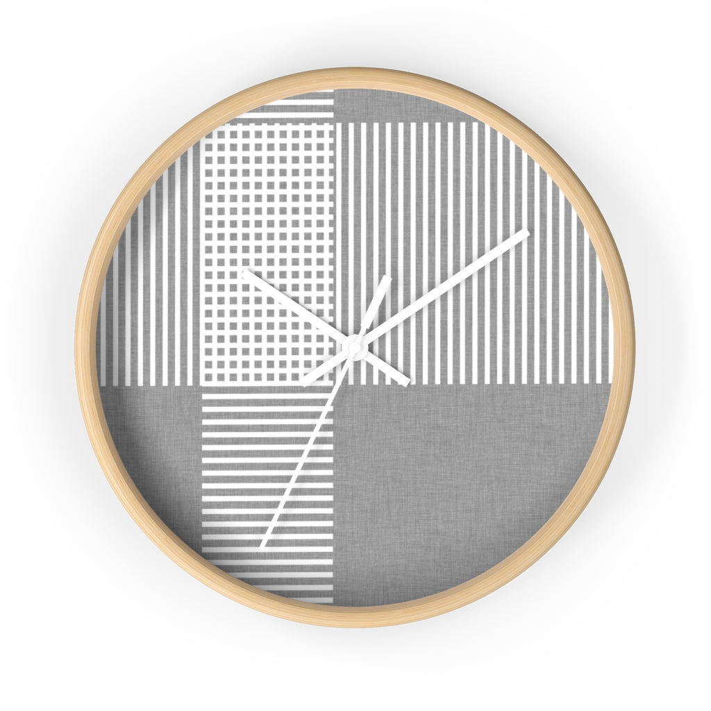 Circle Plaid Wall Clock in Gray