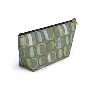 Journey Code Accessory Pouch w T-bottom in Green