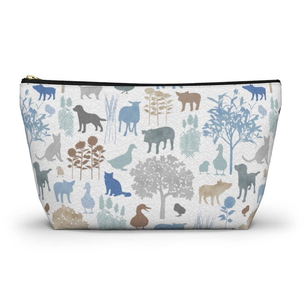 On the Farm Accessory Pouch w T-bottom in Blue