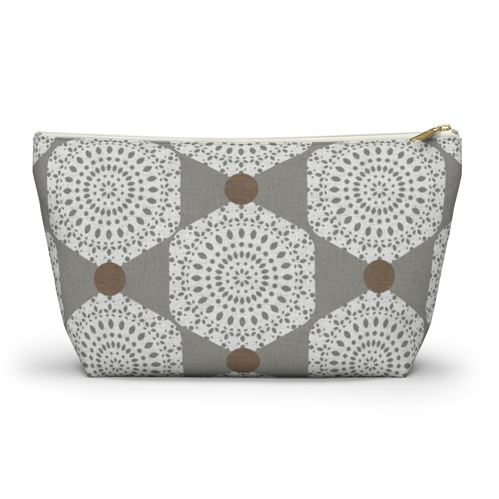 Lace Hexagon Accessory Pouch w T-bottom in Gray