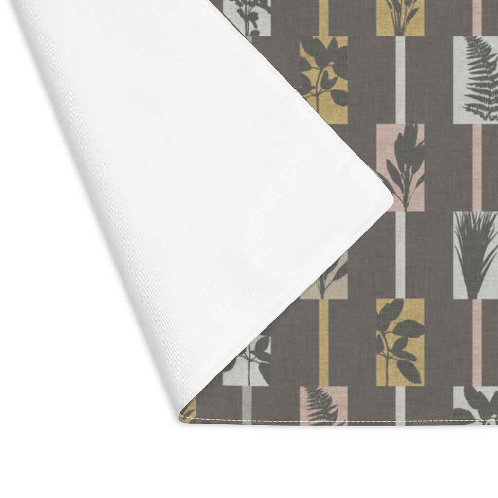 Accord Placemat in Taupe