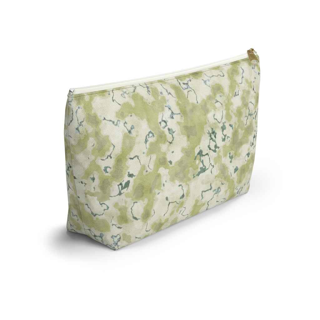 Carrara Marble Accessory Pouch w T-bottom in Green