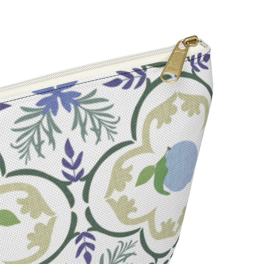 Freshly Squeezed Accessory Pouch w T-bottom in Green