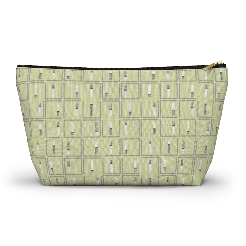 Pencil to Paper Accessory Pouch w T-bottom in Green