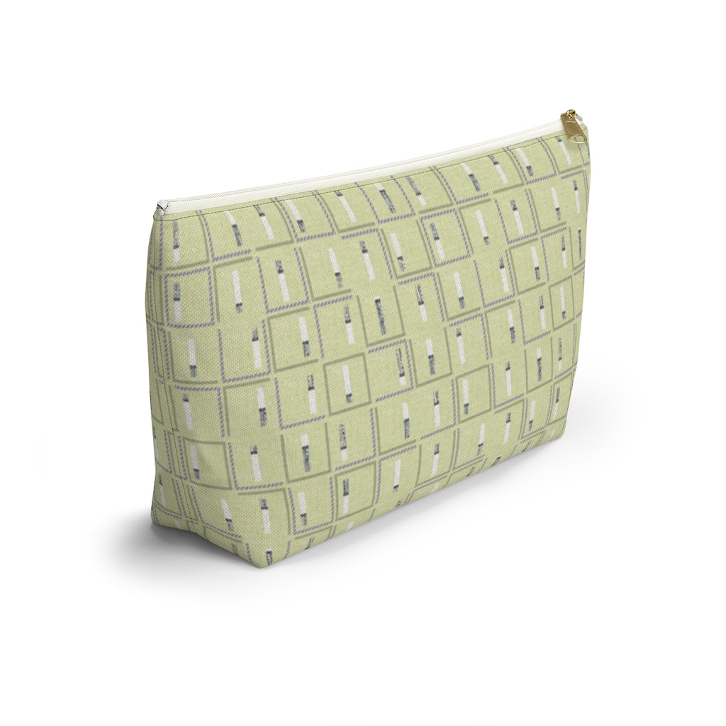 Pencil to Paper Accessory Pouch w T-bottom in Green