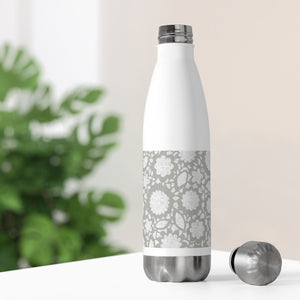 Floral Eyelet Lace 20oz Insulated Bottle in Gray