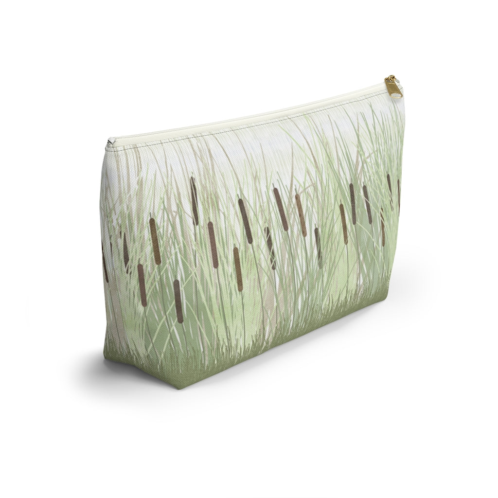 Marsh Accessory Pouch w T-bottom in Green