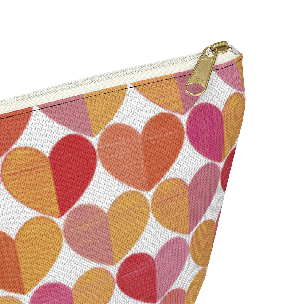 Love Accessory Pouch w T-bottom in Red
