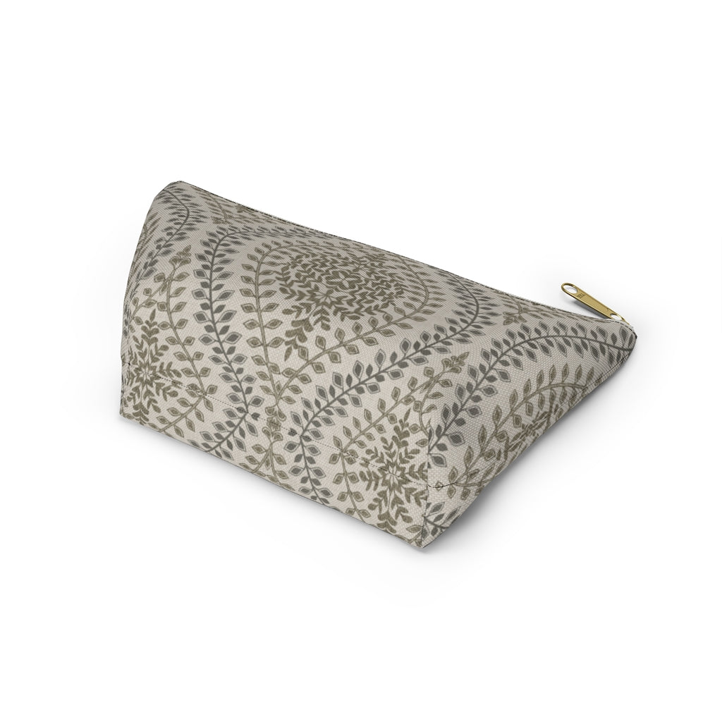 Mumbai Lace Accessory Pouch w T-bottom in Brown