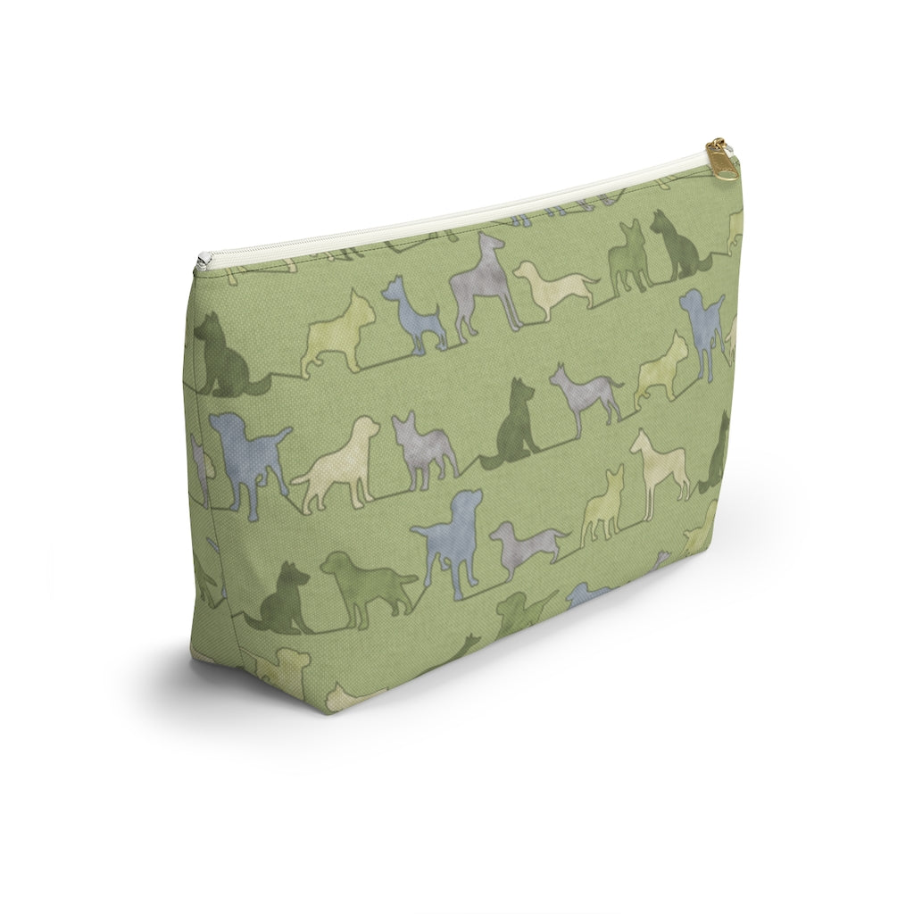 Dogs Accessory Pouch w T-bottom in Green