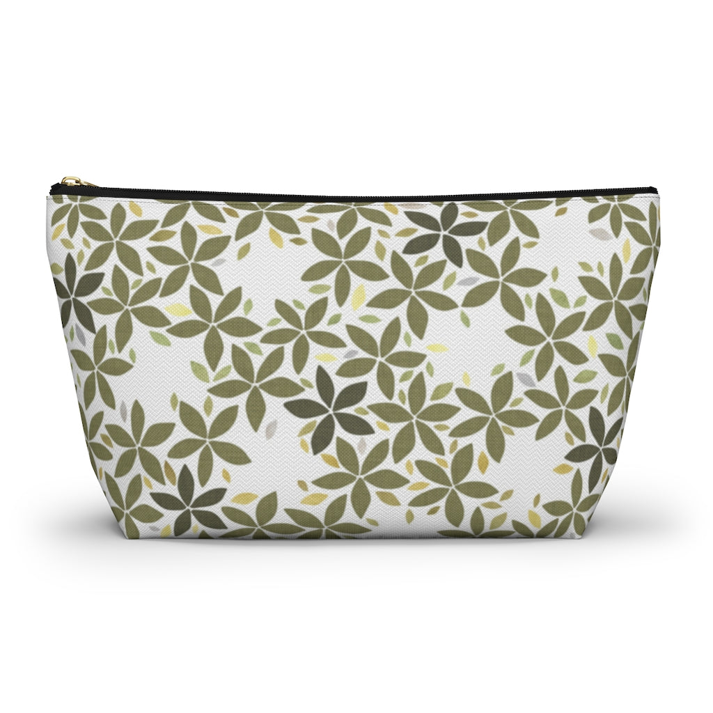 Snowbell Accessory Pouch w T-bottom in Green