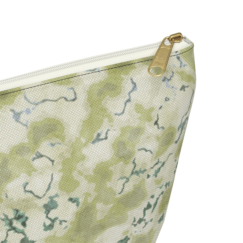 Carrara Marble Accessory Pouch w T-bottom in Green